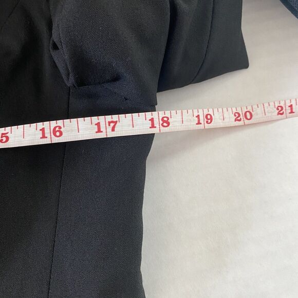 The Limited Collection Women’s Black Two Button Single Breasted Blazer Size 4 - Picture 10 of 11